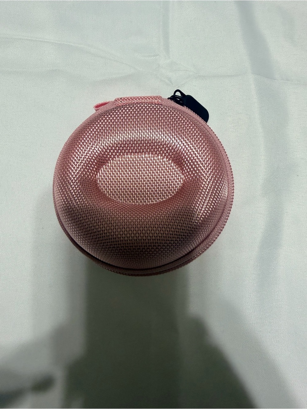 Invicta Pink Round Zip Carry Case - Picture 2 of 4